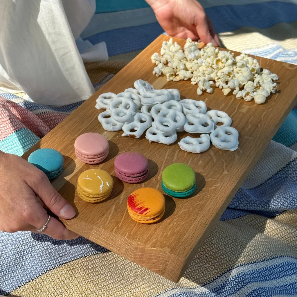 [ASCB006014001ZZ] Assiette en bois de chêne blanc (6 po X 14 po)